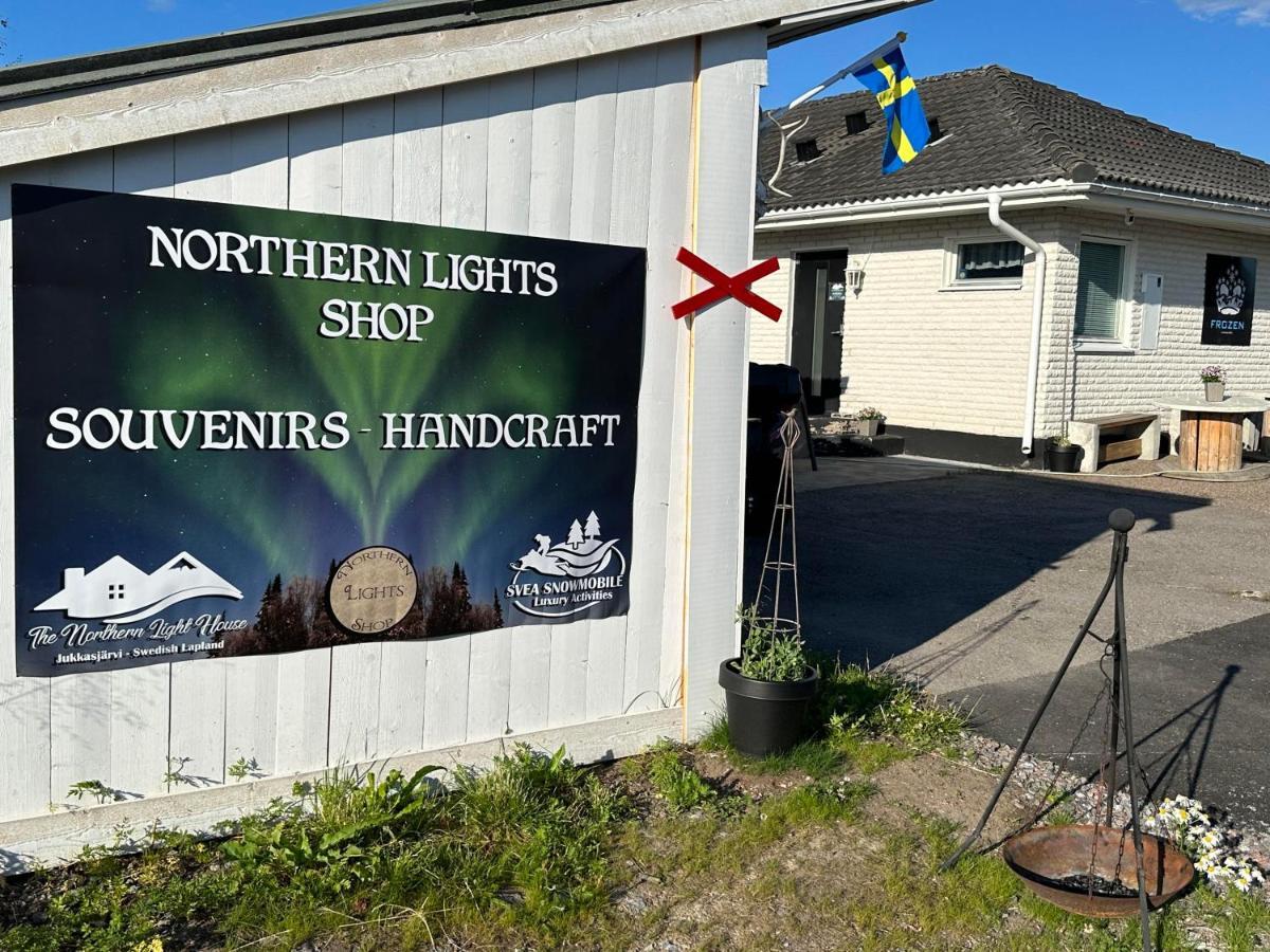The Northern Light *